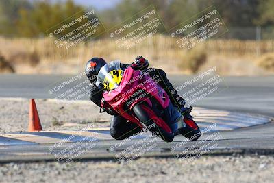 media/Feb-26-2022-CVMA (Sat) [[cf63580b09]]/Race 4 500 Supersport-350 Supersport/